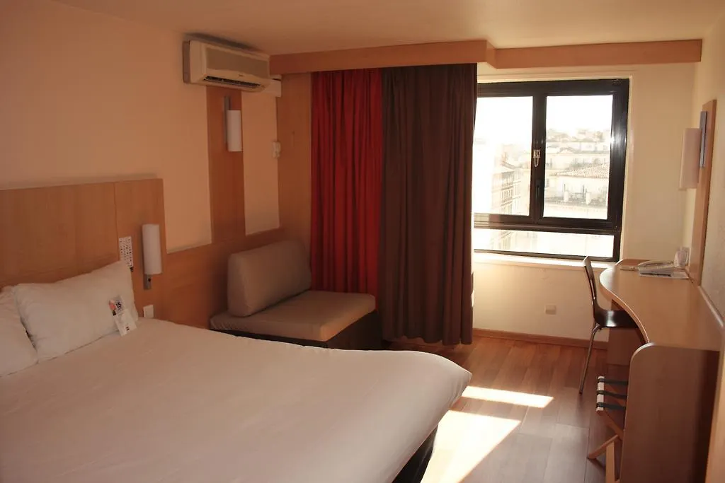 Ibis Marseille Centre Gare Saint Charles Hotel