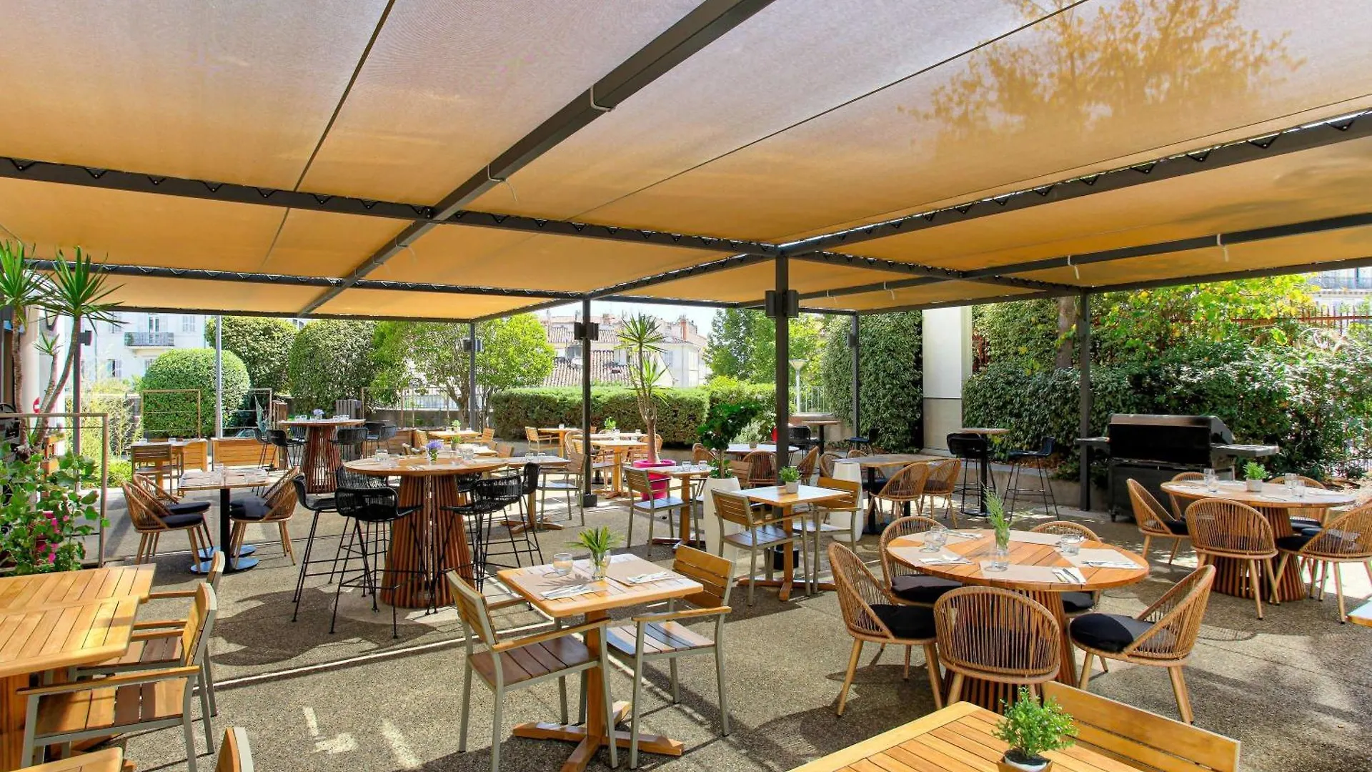 Ibis Marseille Centre Gare Saint Charles Hotell 3*,  Frankrike