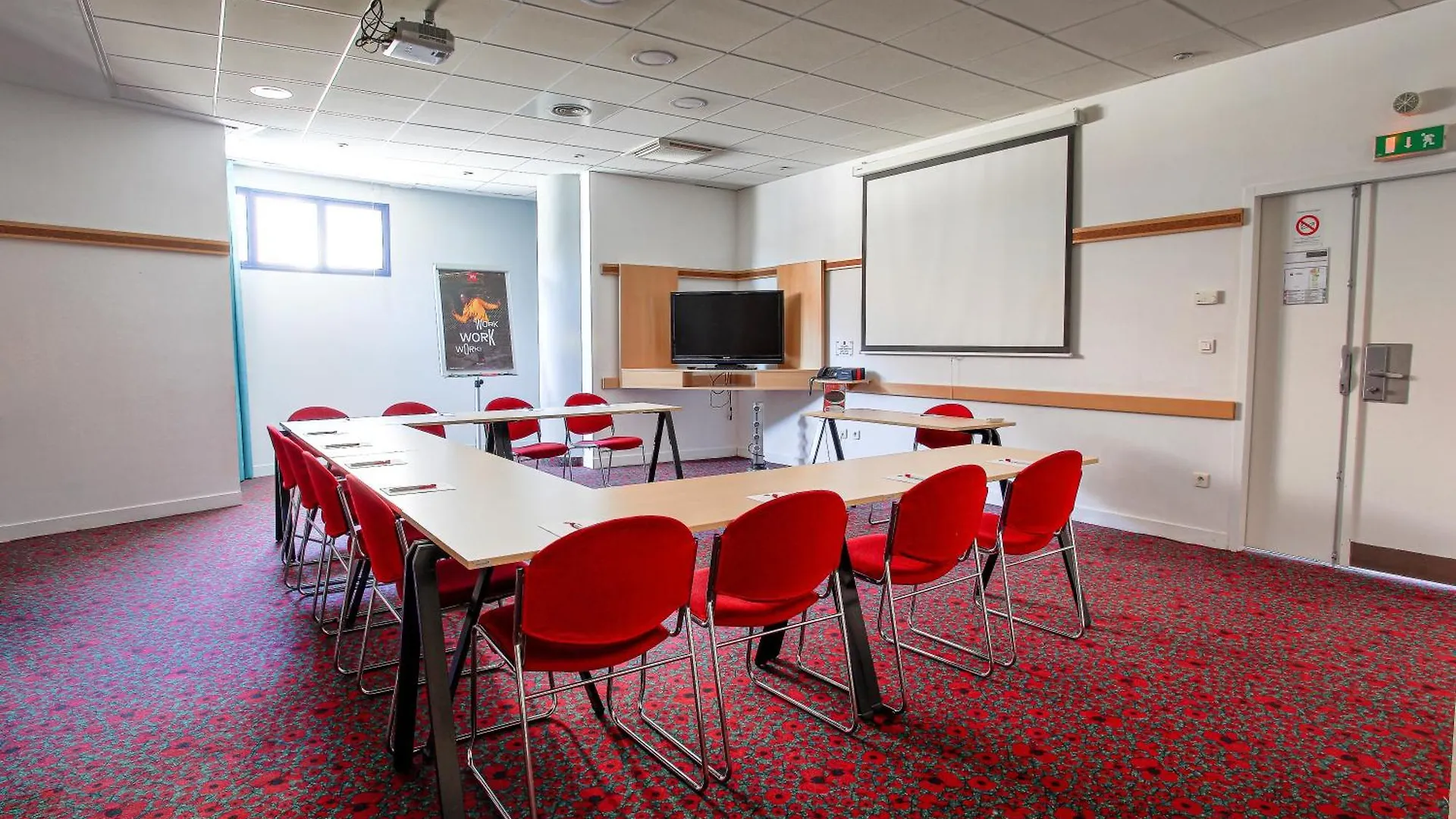 Ibis Marseille Centre Gare Saint Charles Hotell 3*,