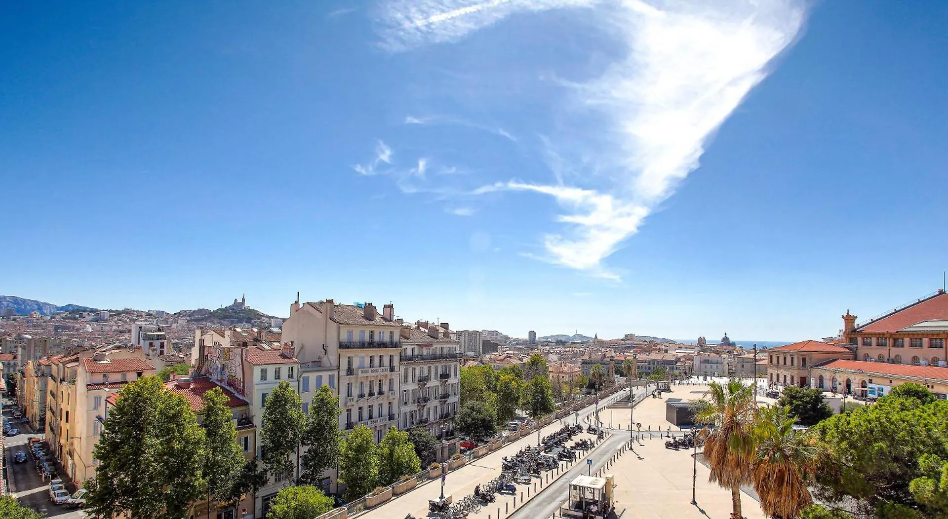Ibis Marseille Centre Gare Saint Charles Hotel 3*,