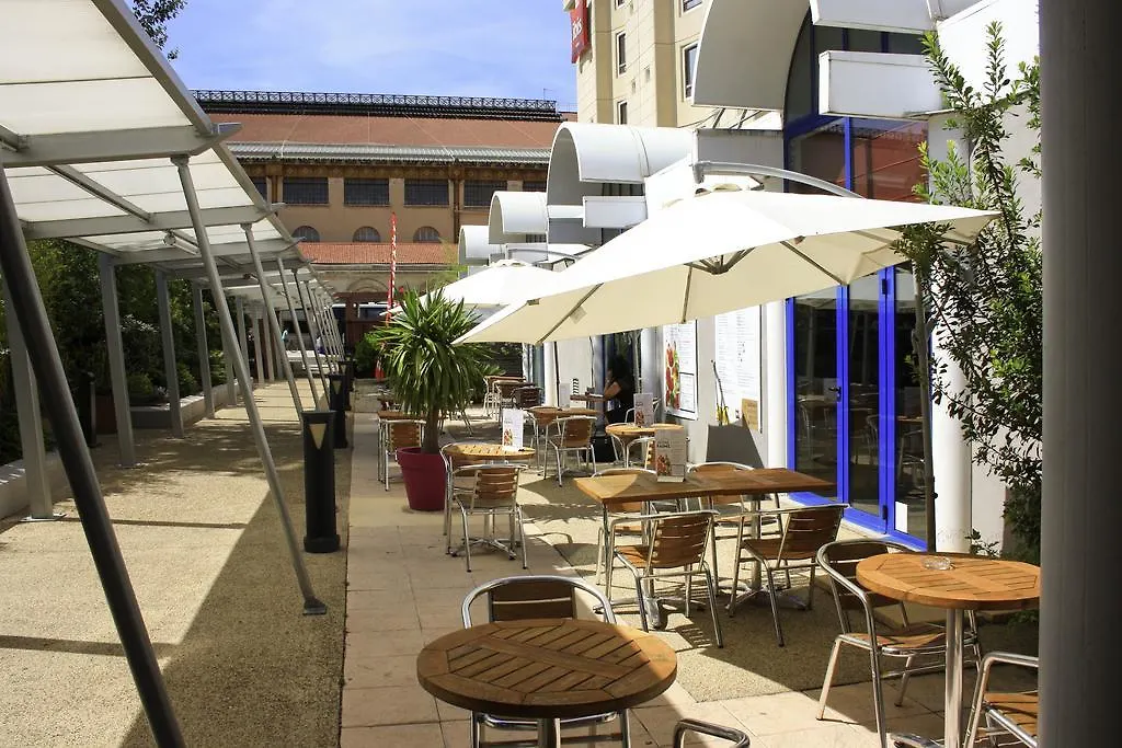 Отель Ibis Marseille Centre Gare Saint Charles 3*,
